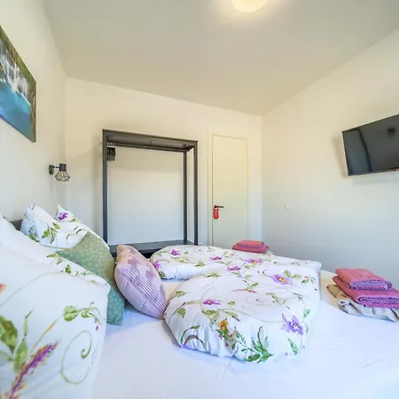 Apartman Ana Posedarje