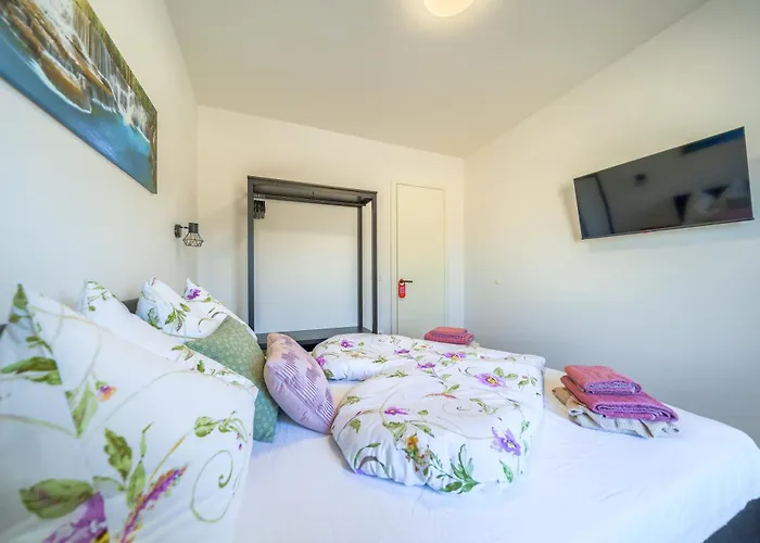 Apartament Ana Posedarje