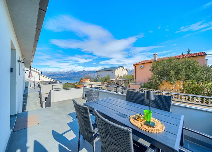Apartment Ana Posedarje